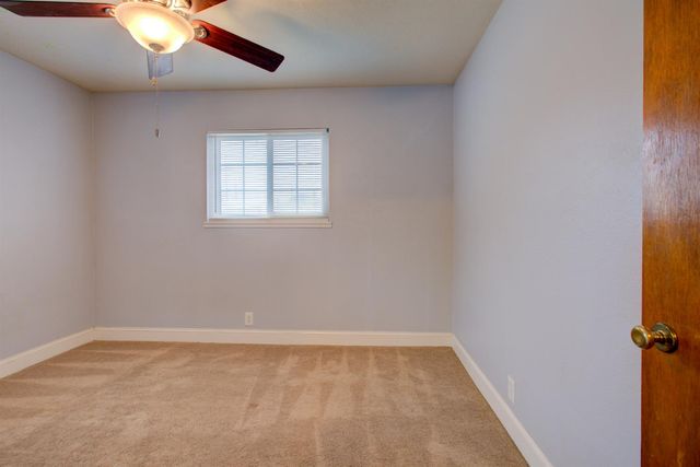 2126 Monticello Ave, Modesto, CA 95350