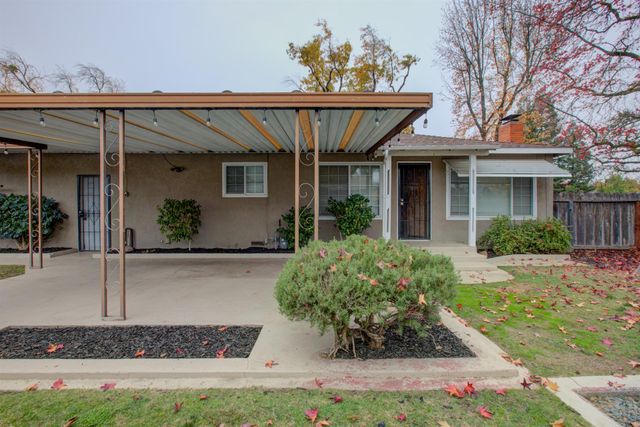 2126 Monticello Ave, Modesto, CA 95350