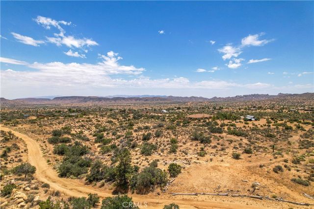 51098 Geronimo Trail, Pioneertown, CA 92286