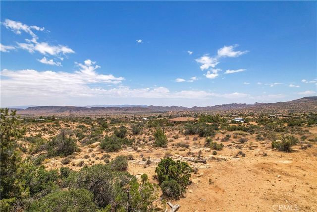 51098 Geronimo Trail, Pioneertown, CA 92286