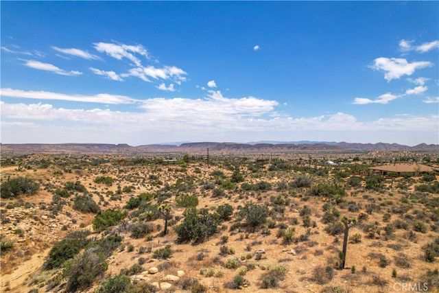 51098 Geronimo Trail, Pioneertown, CA 92286