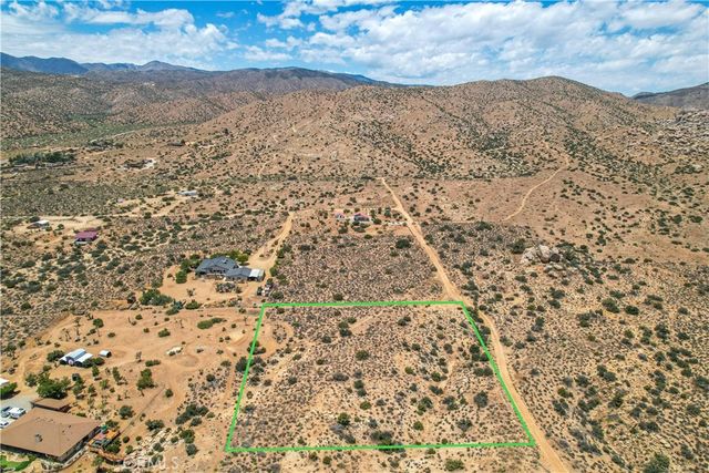 51098 Geronimo Trail, Pioneertown, CA 92286