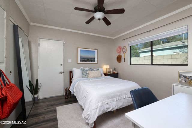 1909 E 8th Street, Tucson, AZ 85719