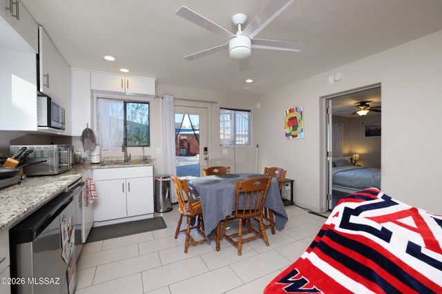 1909 E 8th Street, Tucson, AZ 85719