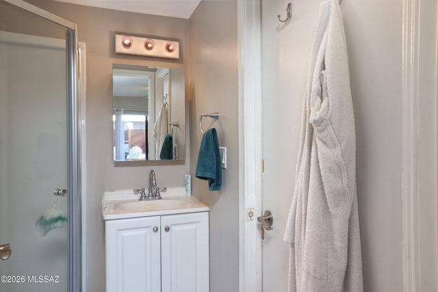 1909 E 8th Street, Tucson, AZ 85719