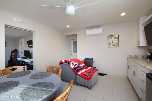 1909 E 8th Street, Tucson, AZ 85719