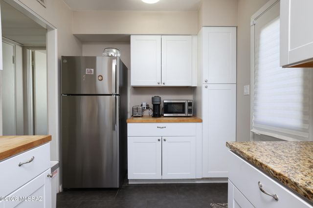 1909 E 8th Street, Tucson, AZ 85719