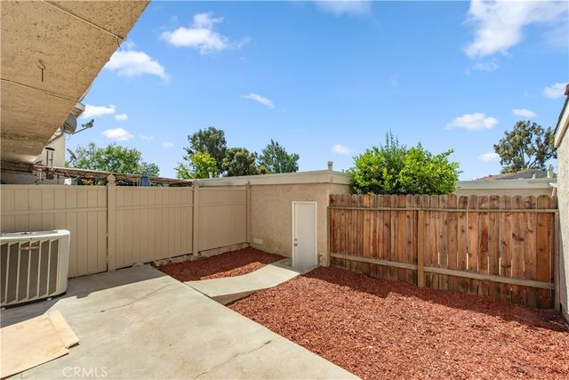 1237 W 6th, Ontario, CA 91762