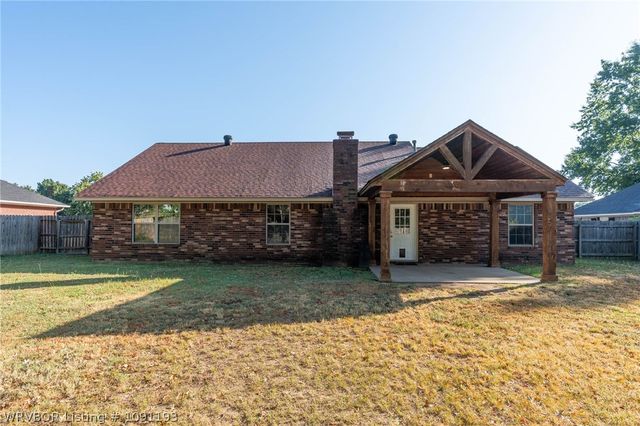 917 Fairview Lane, Greenwood, AR 72936