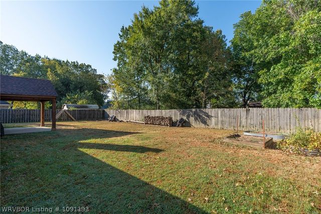 917 Fairview Lane, Greenwood, AR 72936