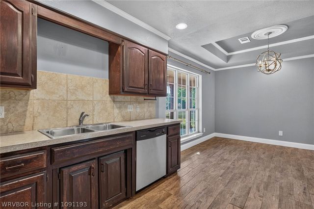 917 Fairview Lane, Greenwood, AR 72936