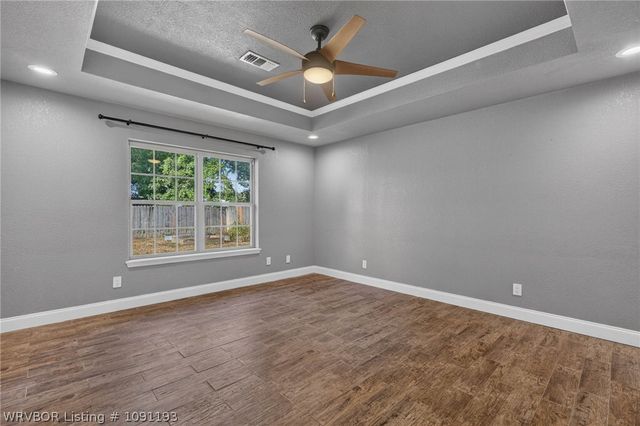 917 Fairview Lane, Greenwood, AR 72936