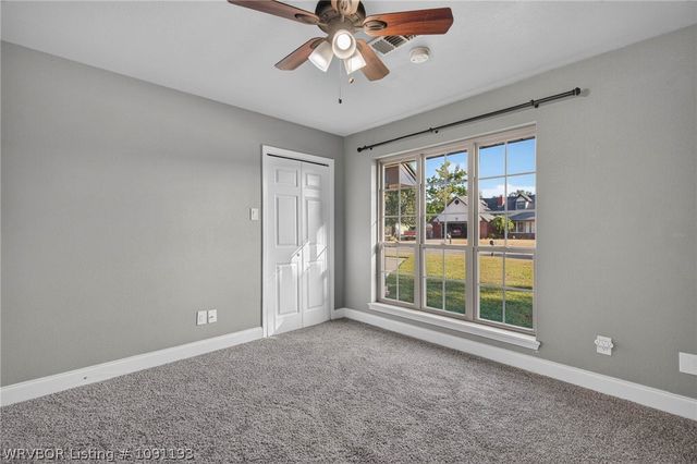 917 Fairview Lane, Greenwood, AR 72936