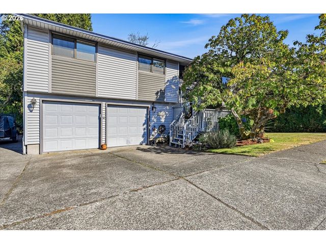 2330 Se PALOMA Dr, Gresham, OR 97080