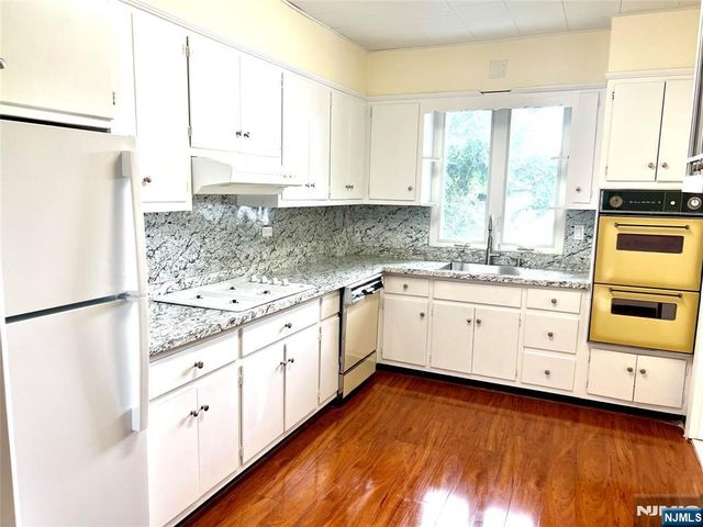 358 Lafayette Avenue 1, Cliffside Park, NJ 07010