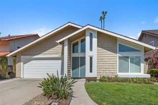 21485 Camino Trebol, Lake Forest, CA 92630