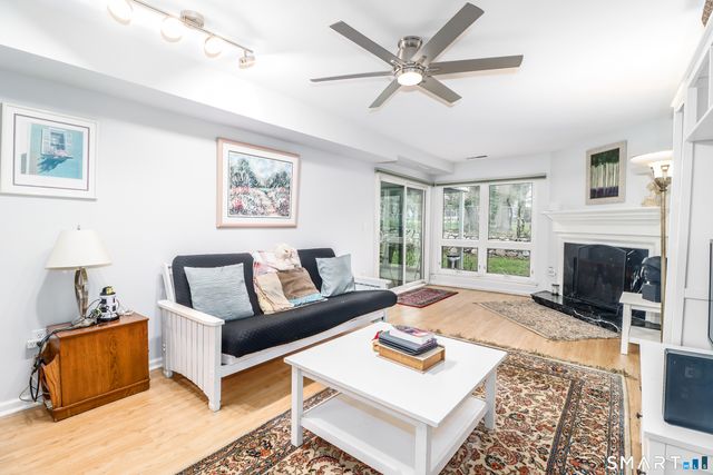 12 Hulls Highway 12, Fairfield, CT 06890