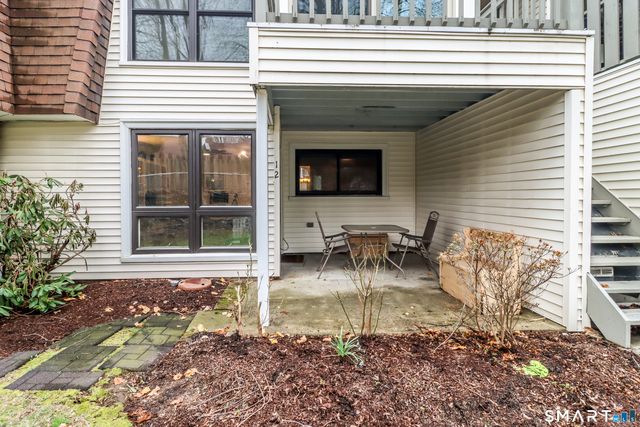 12 Hulls Highway 12, Fairfield, CT 06890