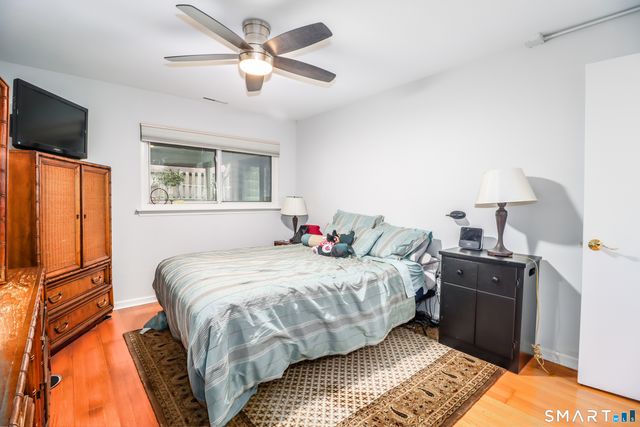 12 Hulls Highway 12, Fairfield, CT 06890