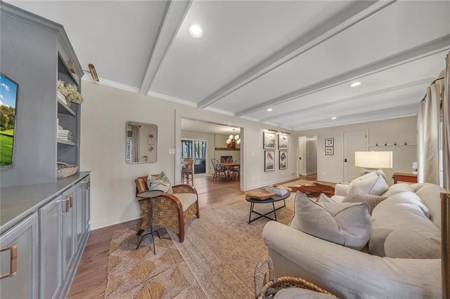 940 Oakdale Road, Canton, GA 30114