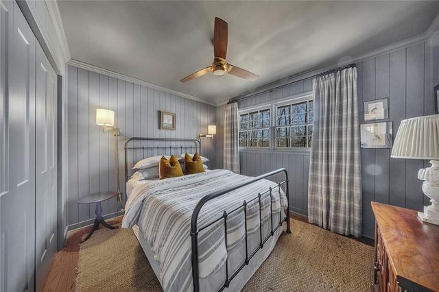 940 Oakdale Road, Canton, GA 30114