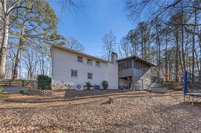 940 Oakdale Road, Canton, GA 30114
