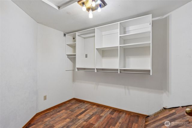 4223 Robin Road W, University Place, WA 98466