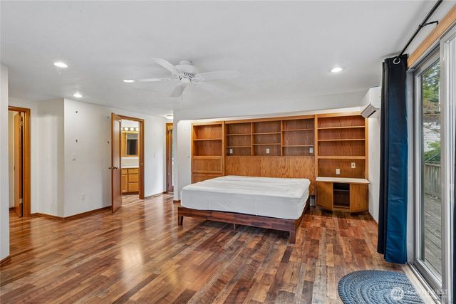 4223 Robin Road W, University Place, WA 98466
