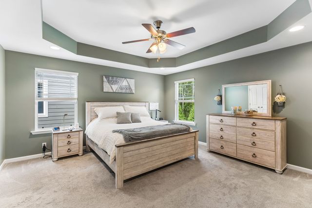 6026 Enclave Dr, Murfreesboro, TN 37128