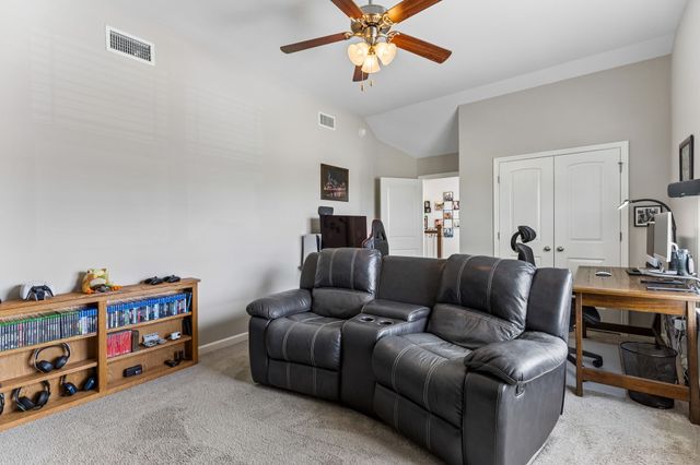 6026 Enclave Dr, Murfreesboro, TN 37128