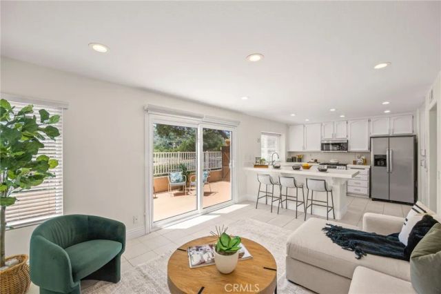 59 Fuente, Rancho Santa Margarita, CA 92688