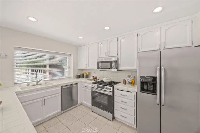 59 Fuente, Rancho Santa Margarita, CA 92688