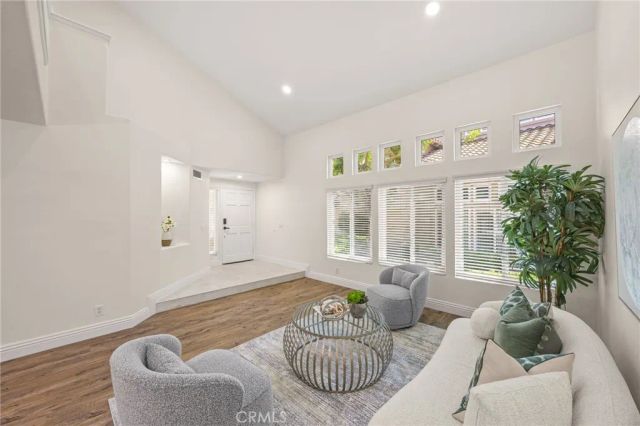 59 Fuente, Rancho Santa Margarita, CA 92688