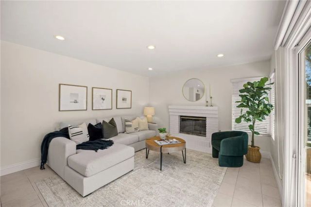 59 Fuente, Rancho Santa Margarita, CA 92688