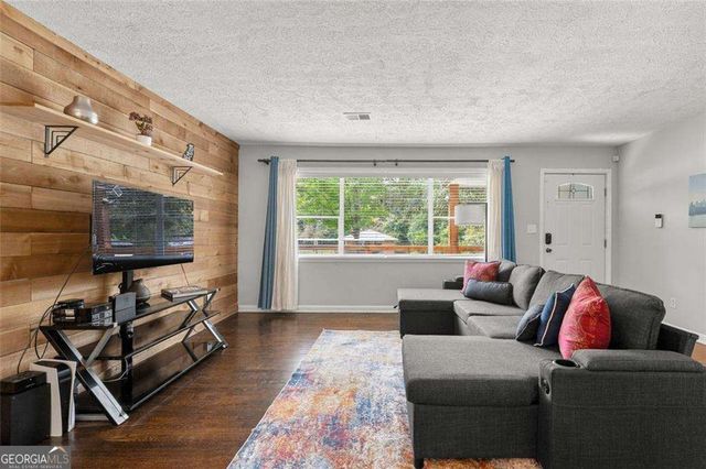 2268 Shamrock Drive, Decatur, GA 30032
