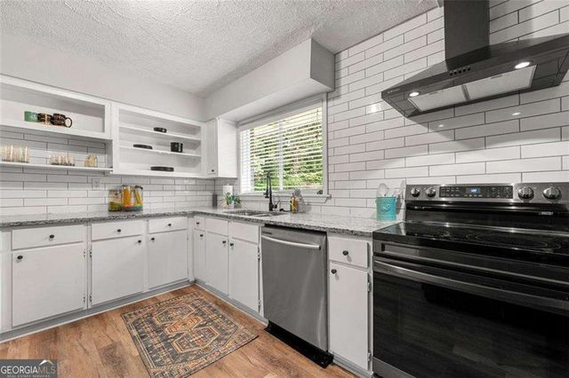 2268 Shamrock Drive, Decatur, GA 30032