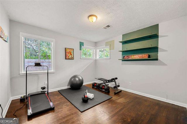2268 Shamrock Drive, Decatur, GA 30032