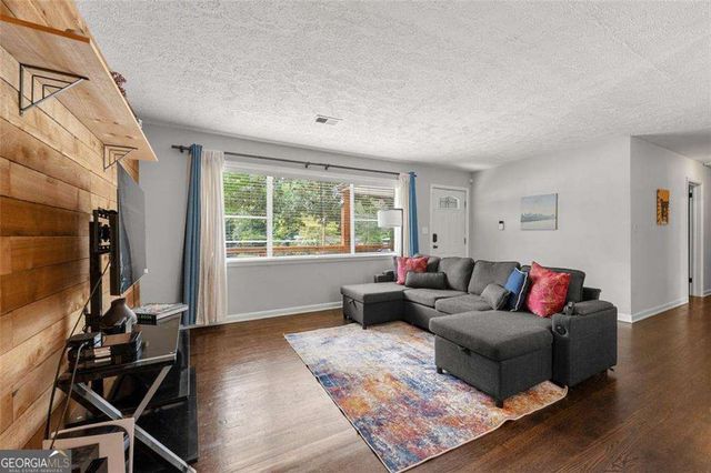 2268 Shamrock Drive, Decatur, GA 30032