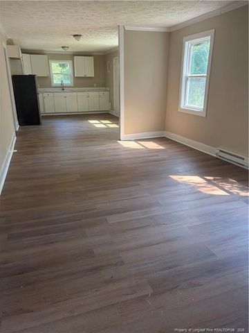 523 Oakwood Avenue, Raeford, NC 28376