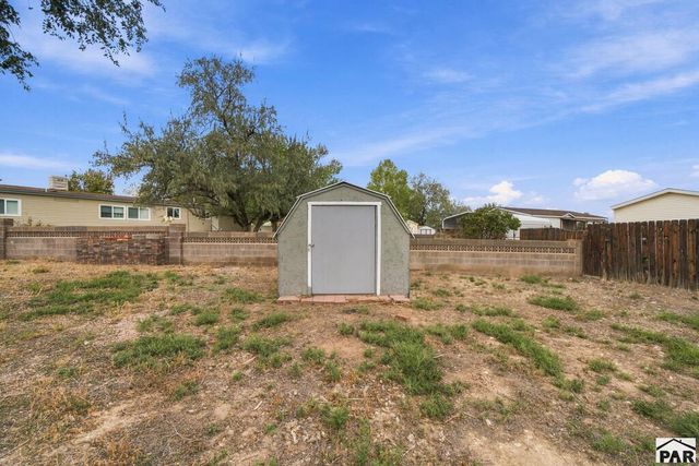 980 S Dawnview Dr, Pueblo West, CO 81007