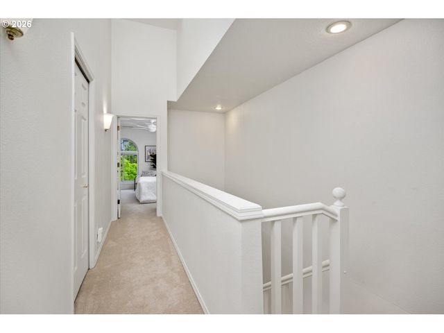 2341 Nw OVERTON St, Portland, OR 97210