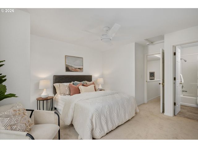 2341 Nw OVERTON St, Portland, OR 97210