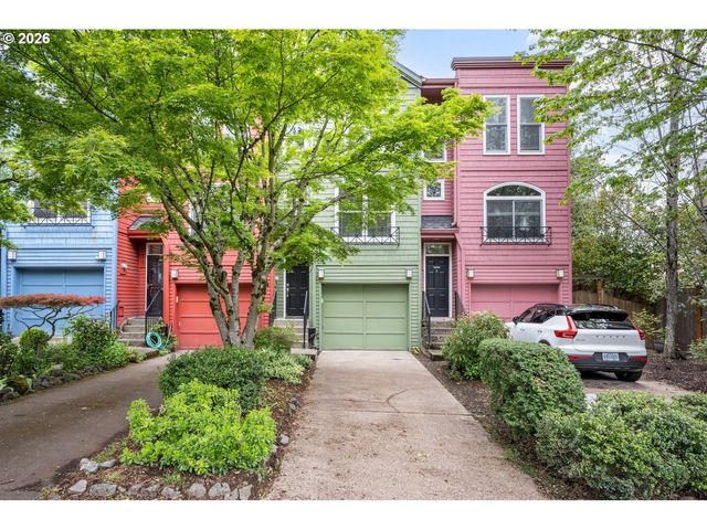 2341 Nw OVERTON St, Portland, OR 97210