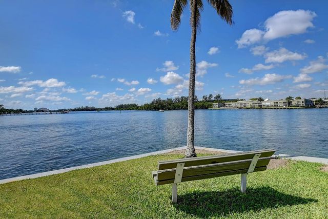 2697 N Ocean Boulevard F507, Boca Raton, FL 33431