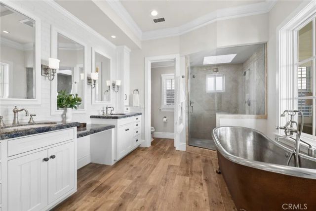 524 W Oceanfront, Newport Beach, CA 92661