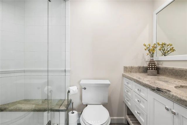 524 W Oceanfront, Newport Beach, CA 92661