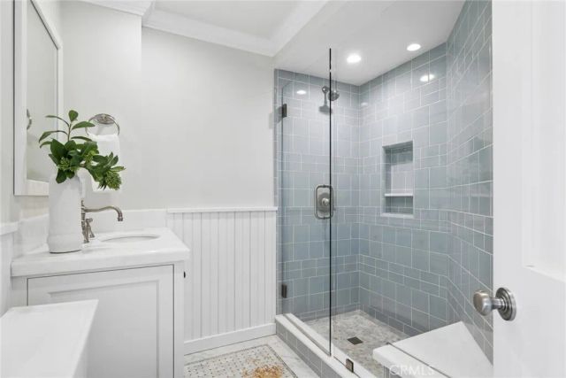 524 W Oceanfront, Newport Beach, CA 92661