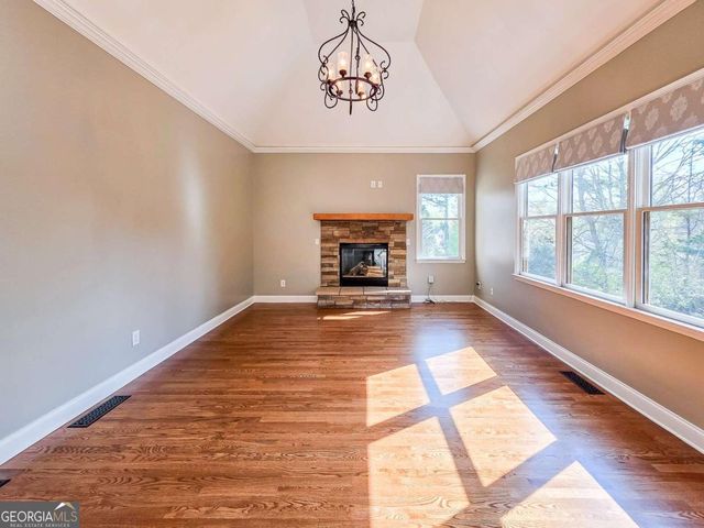 3270 Sunflower Way, Milton, GA 30004