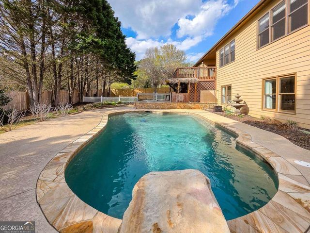 3270 Sunflower Way, Milton, GA 30004