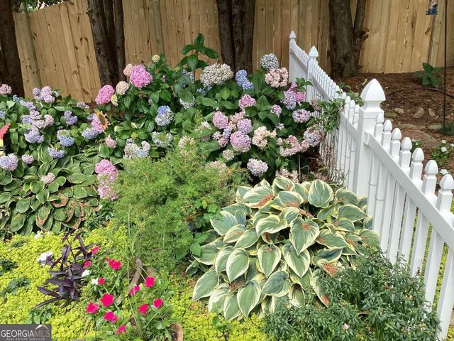 3270 Sunflower Way, Milton, GA 30004